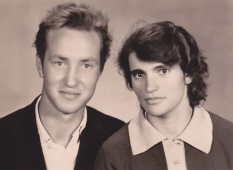 <p>Bronius ir Marytė Savickai. Sovetskas, apie 1962 m.<br />
<em>Iš šeimos archyvo</em></p>
