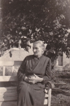 <p>Hanso Heinricho močiutė Anna Lange, po karo mirusi nuo bado. 1944 m.<br />
<em>Iš šeimos archyvo</em></p>
